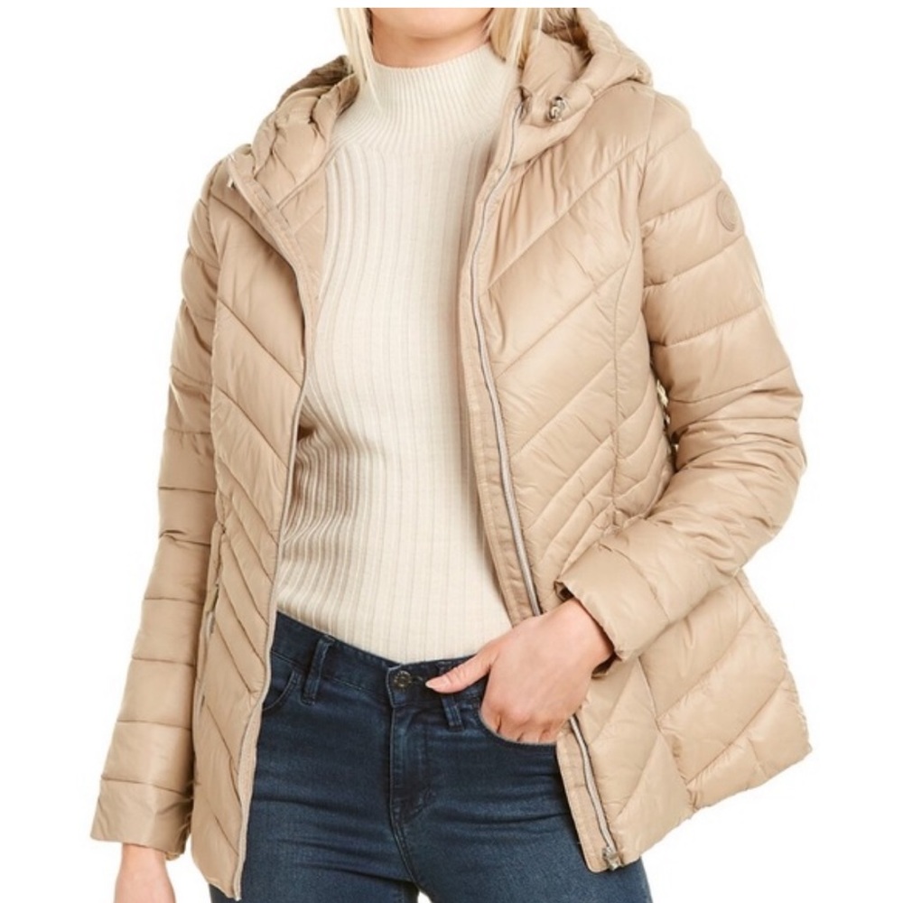Point Zero Beige Packable Puffer - image 1